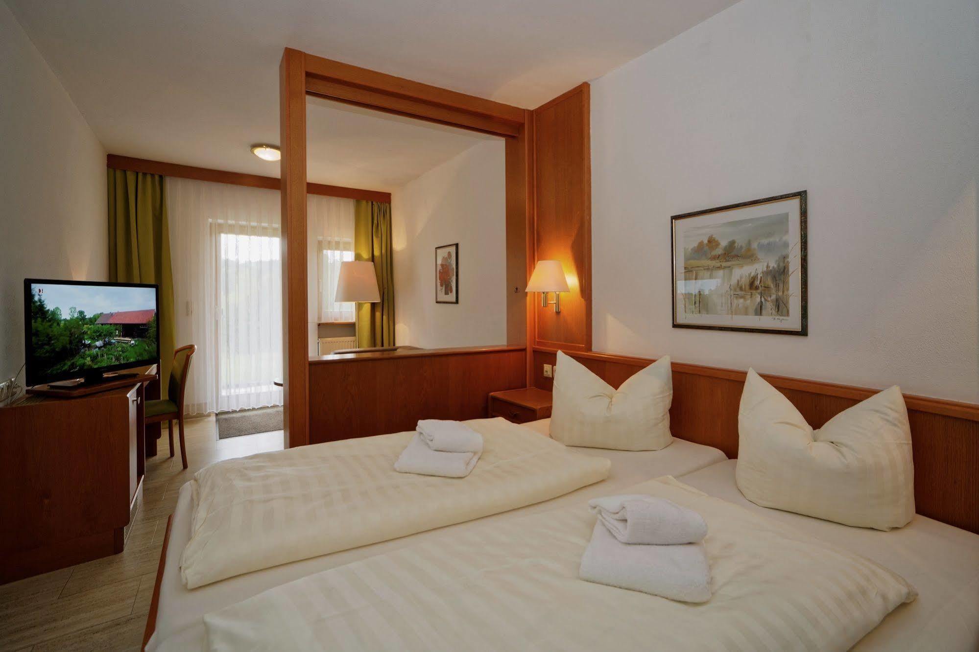 Village Hotel Bayerischer Wald Neukirchen  외부 사진