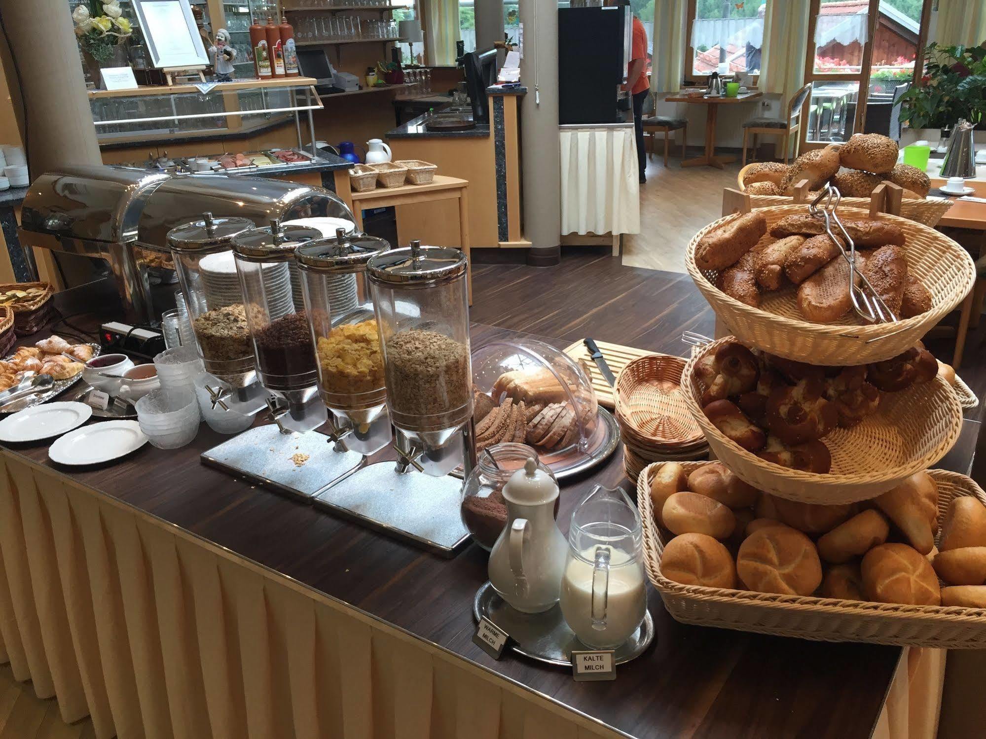 Village Hotel Bayerischer Wald Neukirchen  외부 사진